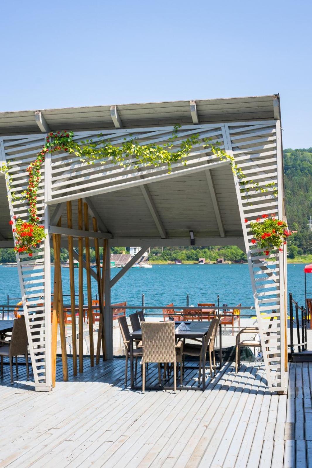 Hotel Pescarus Port 比卡兹 外观 照片