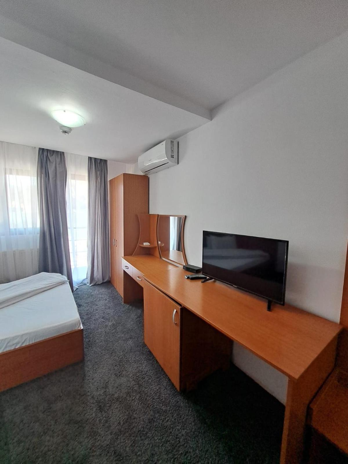 Hotel Pescarus Port 比卡兹 外观 照片